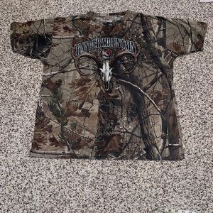Gander Mountain Tshirt sz L
